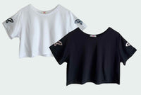 T-Shirt CROP TOP con stampa laminata